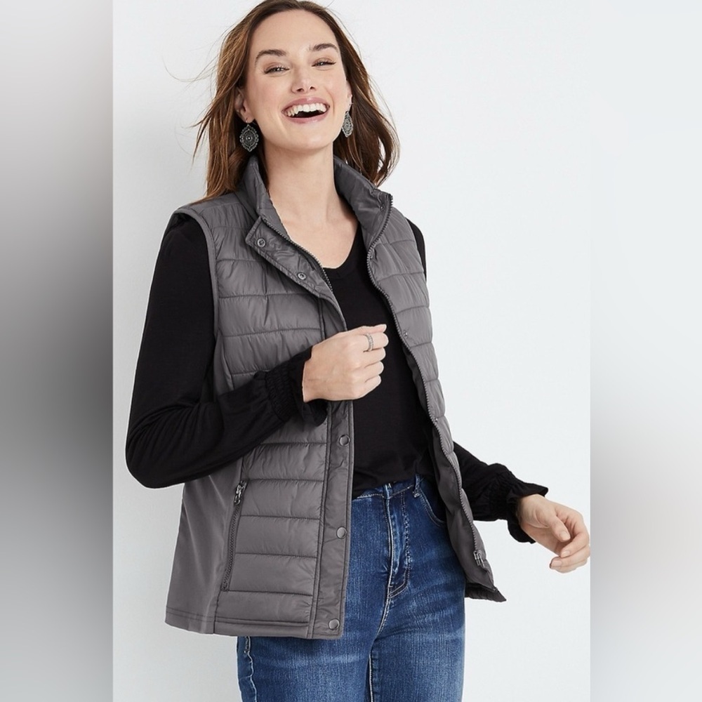 Maurice’s Grey Lightweight Puffer Zip Up Vest Jacket Women’s